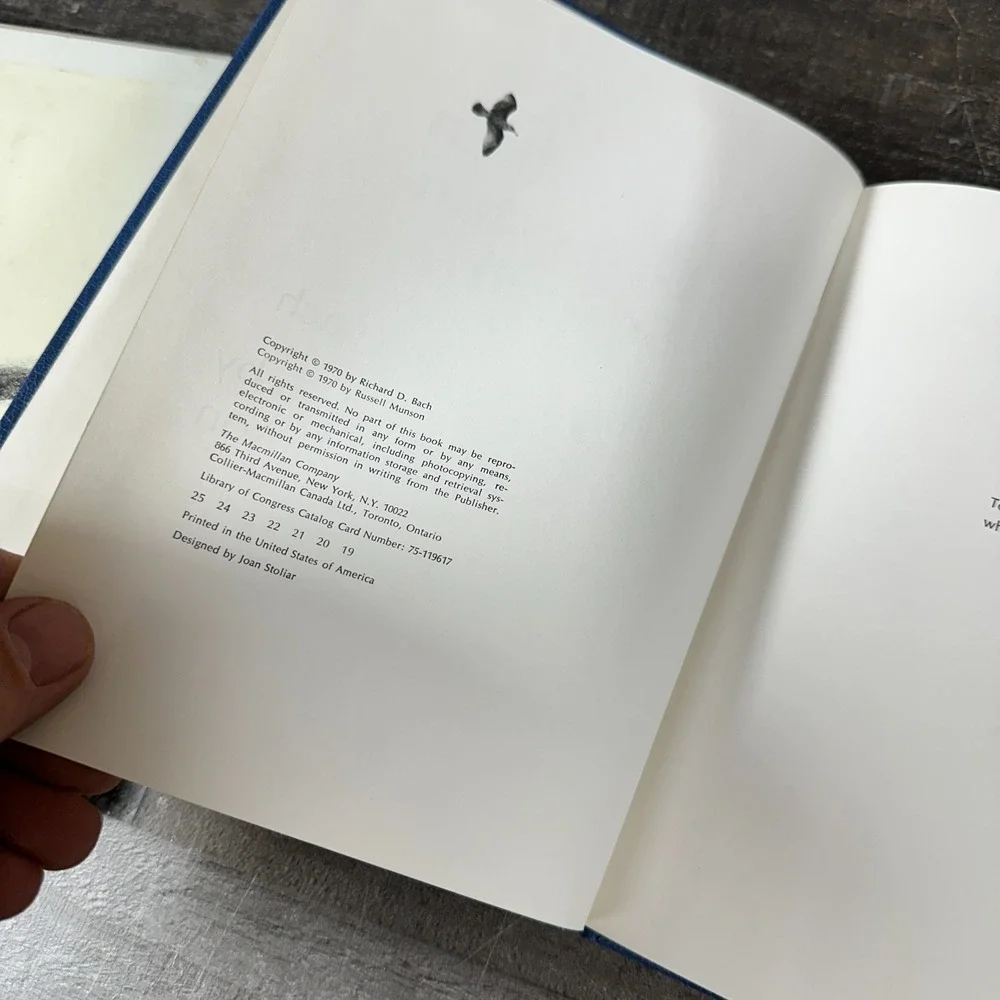 1970 JONATHAN LIVINGSTON SEAGULL BY RICHARD BACH VTG HARDCOVER W/ SLIP CASE RARE